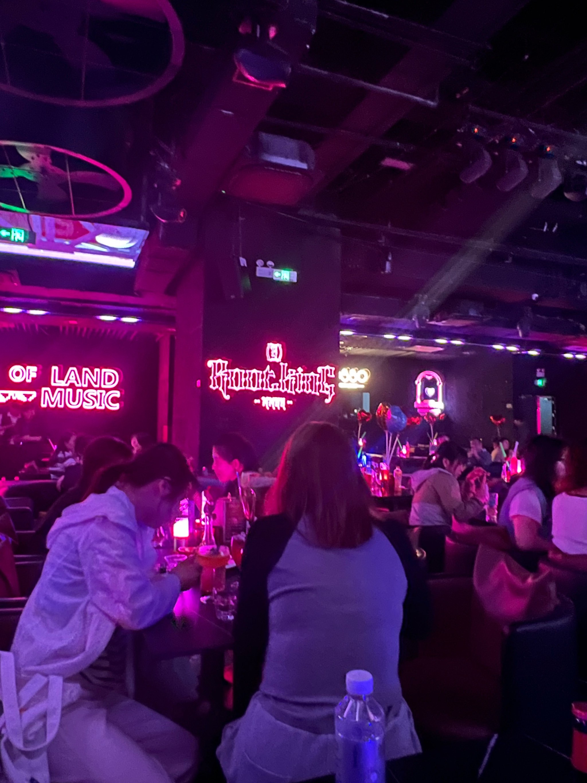 贵阳商务ktv夜场，尽享商务娱乐盛宴-开阳县ktv预订