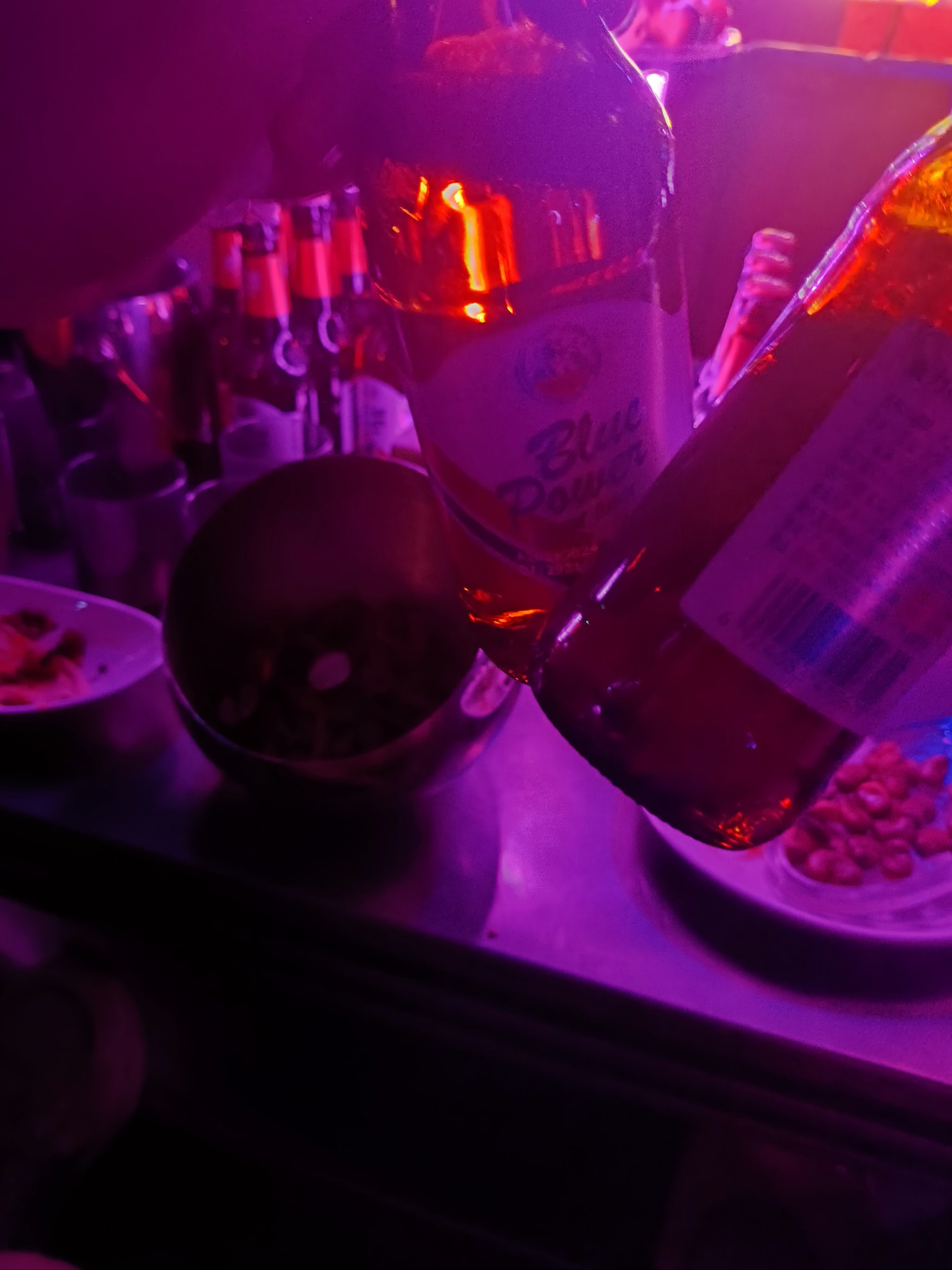 贵阳商务ktv高端舒适尽享商务ktv体验-开阳县ktv预订